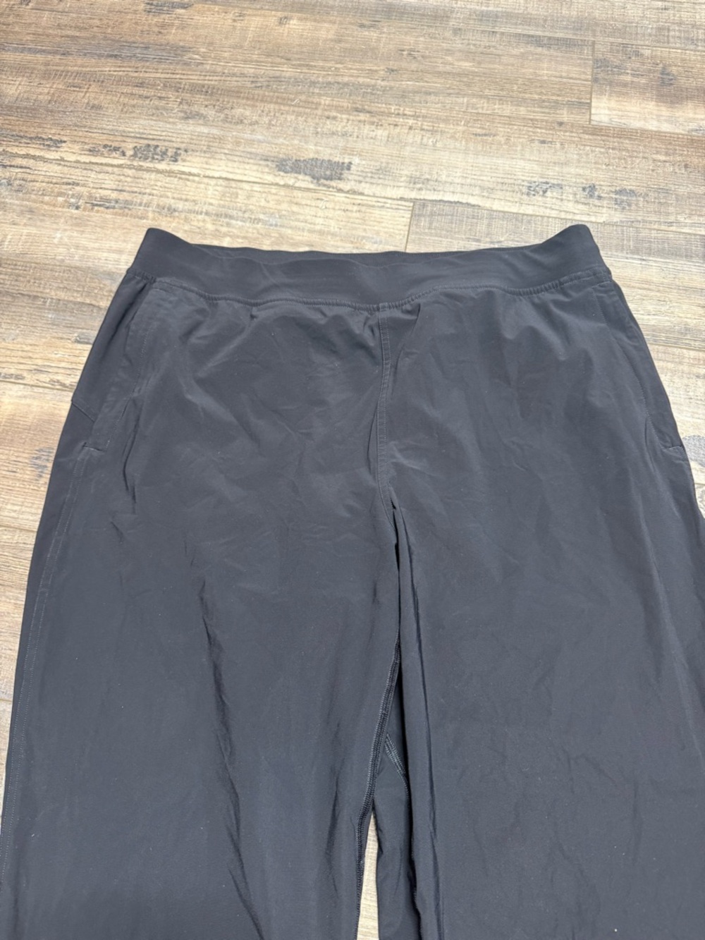 Lululemon Adapted State High-Rise Cropped Jogger Black Lycra Women's 12 - Picture 2 of 8